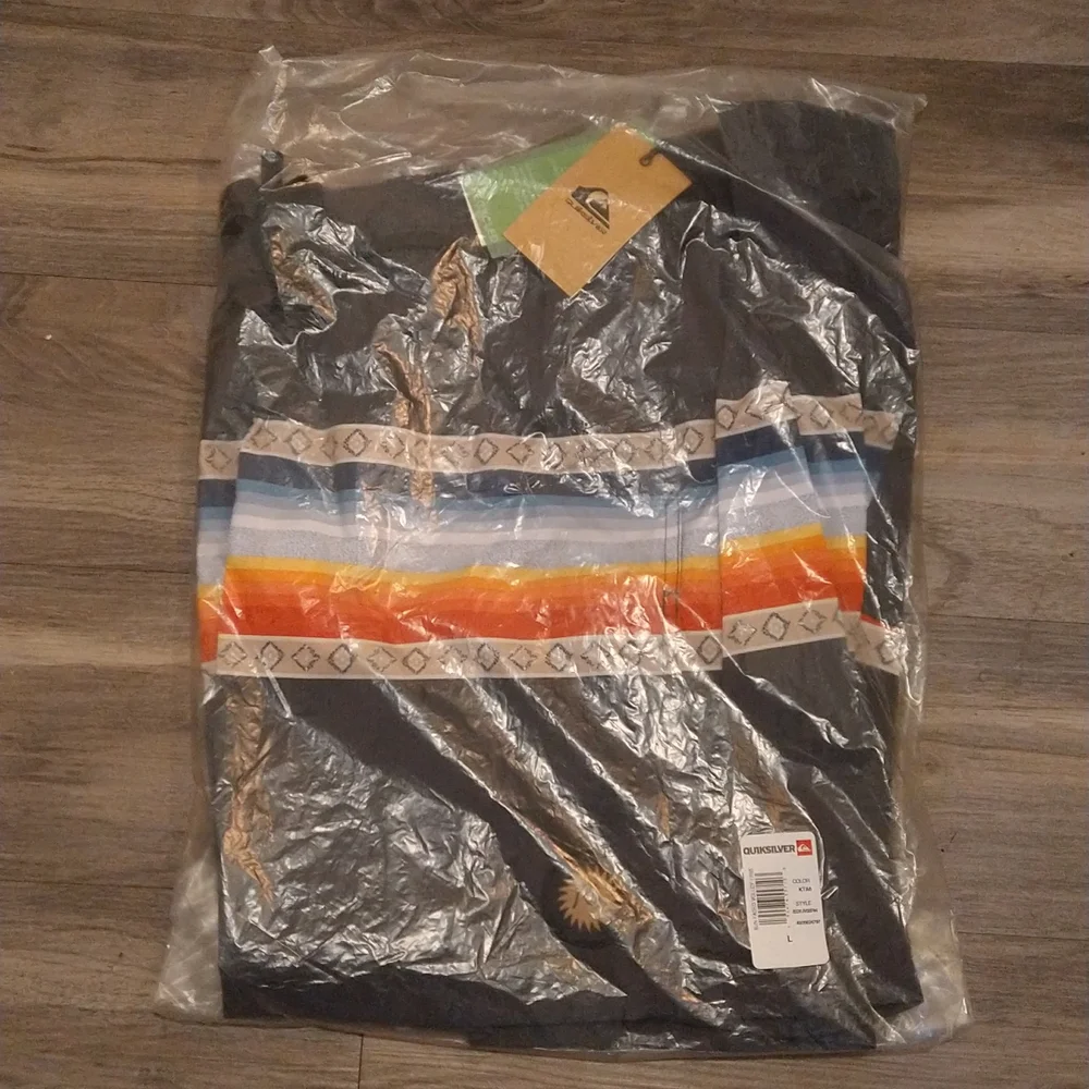 NEW Quiksilver shorts summer swim Boardshorts Men L